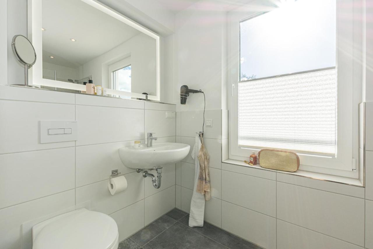 Ferienhaus-See-Sauna-Kamin-Hund Mit E-Ladestation Krakow am See Bagian luar foto