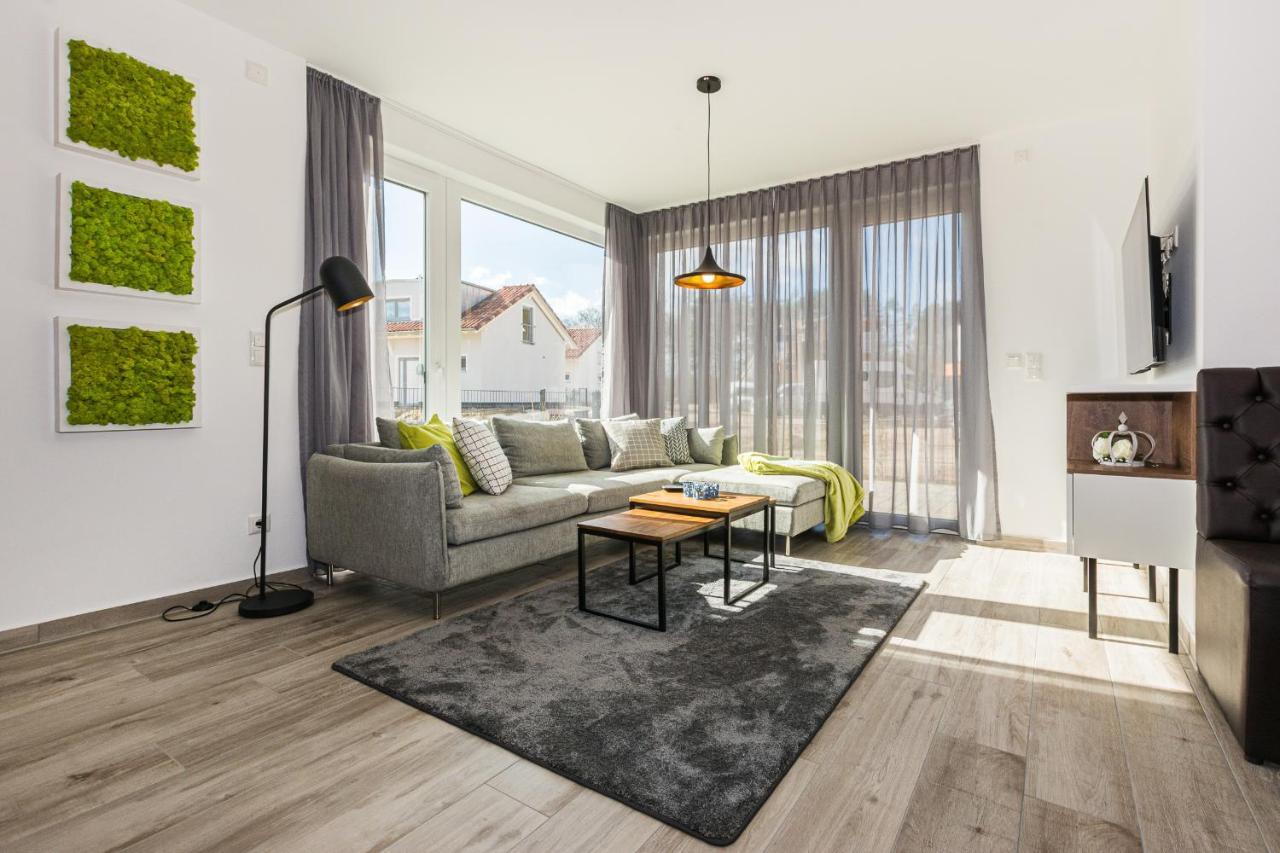 Ferienhaus-See-Sauna-Kamin-Hund Mit E-Ladestation Krakow am See Bagian luar foto